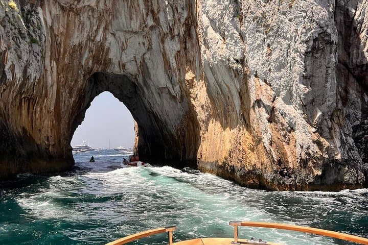 Capri Boat Tour Shared with Local Captain
