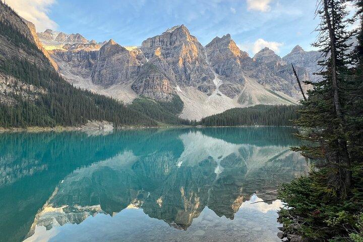 Moraine Lake, Lake Louise, and Lake Minnewanka Banff sunset Tour