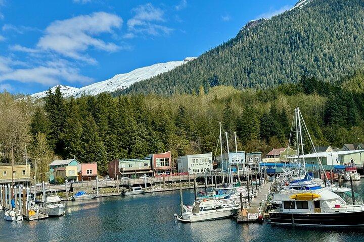 Lumberjack Show and Harbor Haus Crab Feast