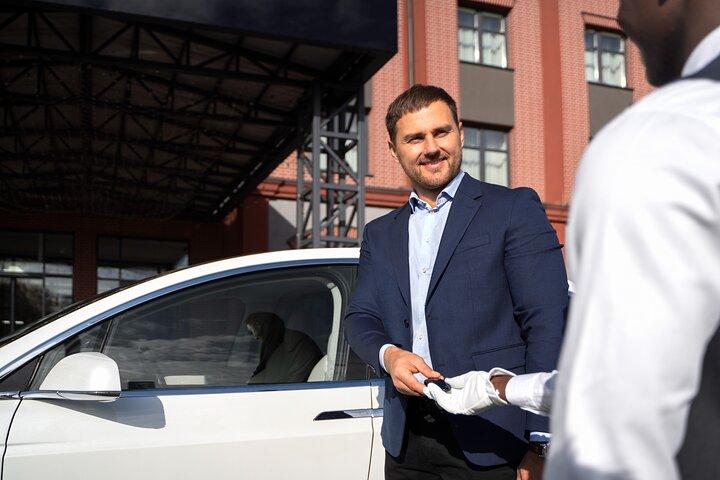 Private Cairo Pickup and Drop off Airport Transfer