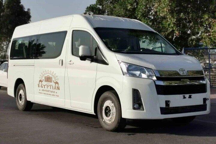 Private Cairo Pickup and Drop off Airport Transfer