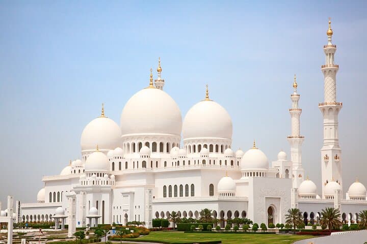 Dubai Grand Mosque Tour with Ferrari World Tickets