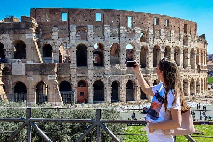 Rome: Colosseum Arena Floor Entry with Audio Guide & Photo Option