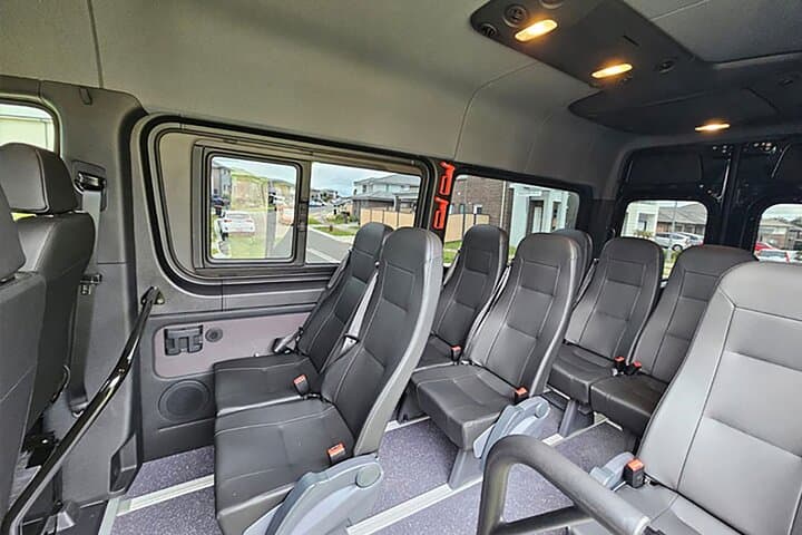 Departing Sydney: Luxury Transfer to Airport or Cruise Port