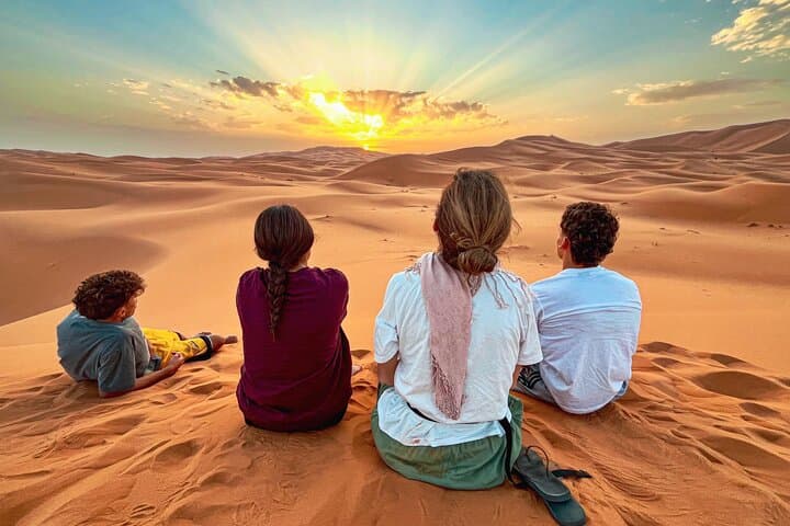 4-Day Private Sahara Desert Tour from Marrakech & Camel Trek