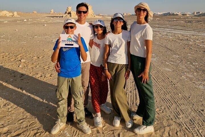 2 Days White Desert and Bahariya Oasis Tour
