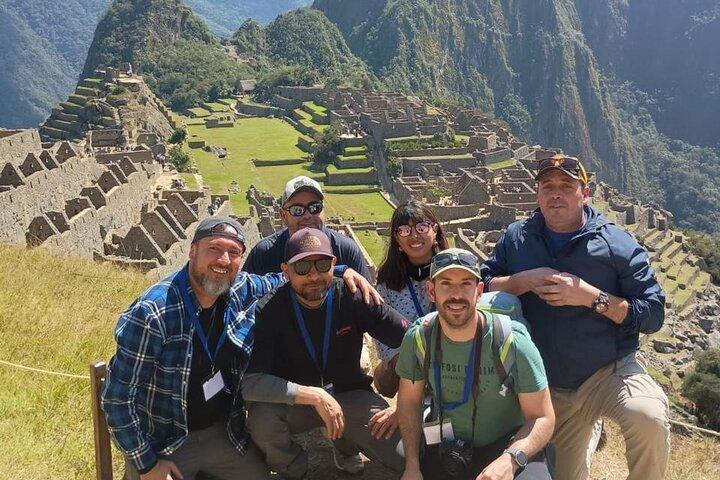 Full Day Machu Picchu from Cusco with Vistadome train
