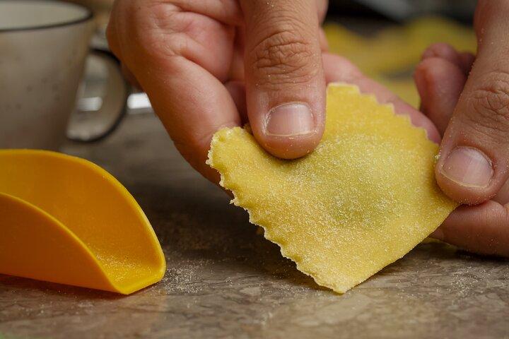 Cooking Class in Palermo - fresh pasta and tiramisù
