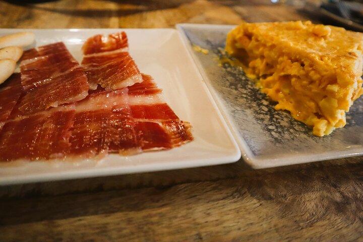 Madrid Food Tasting Tour of Hidden Gems (Small Groups)