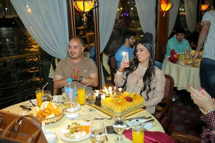 From Cairo: 5 Stars Nile Dinner Cruise with Live Entertainment