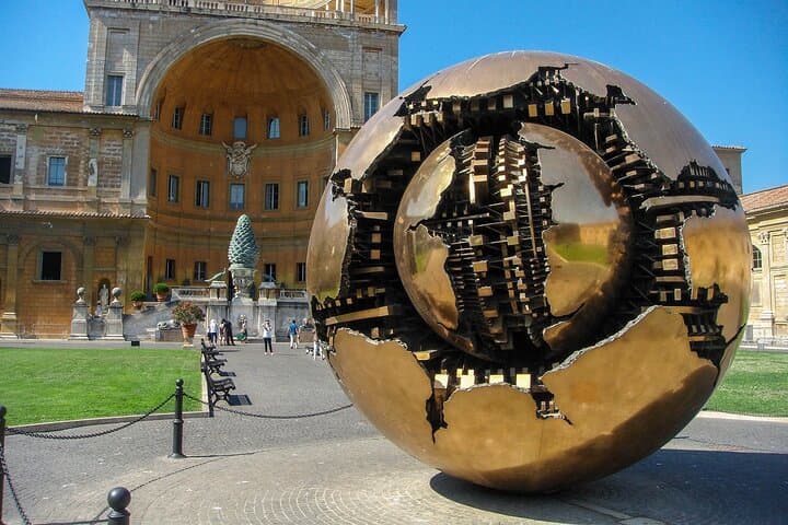 Rome: Vatican Museums & SistineChapel Fast Entry (Optional Guide)