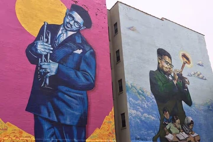 Soul of Harlem: Striver's Row, Apollo Theatre & Gospel Heritage