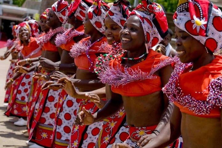 Nairobi Bomas Cultural Dance Tour