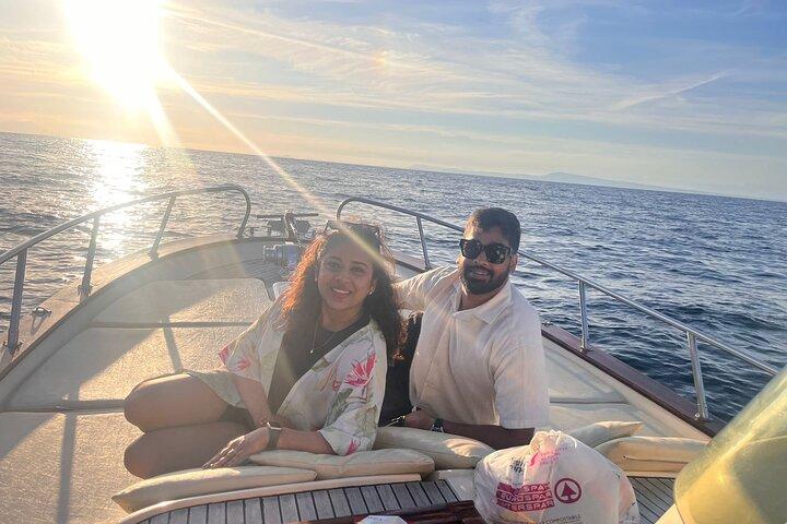 Sorrento Sunset Experience With Prosecco, Limoncello and Snacks