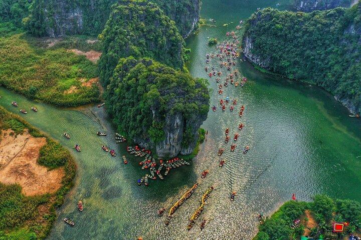 Ninh Binh Full Day Tour to Hoa Lu Tam Coc