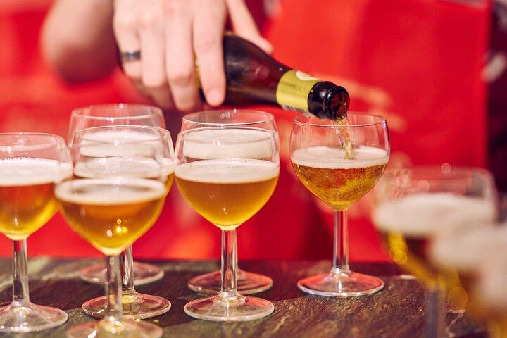 The Waffles 'n Beer Workshop in Bruges Centre South