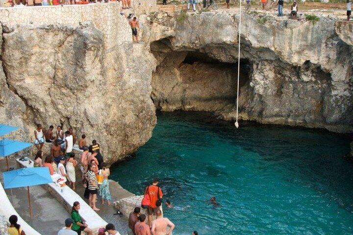 Negril Seven Mile Beach & Ricks Cafe Combo Tour from Montego Bay