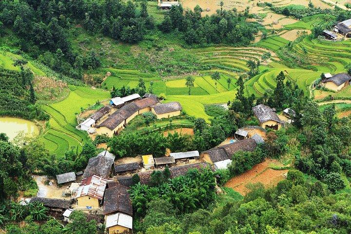 4-Day Motorbike Tour through Ha Giang’s Wonders