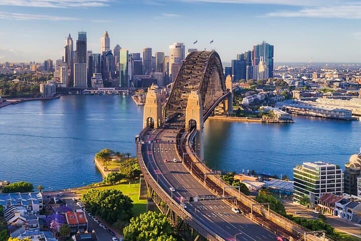 Sydney City and Surrounding Sightseeing Day Tour