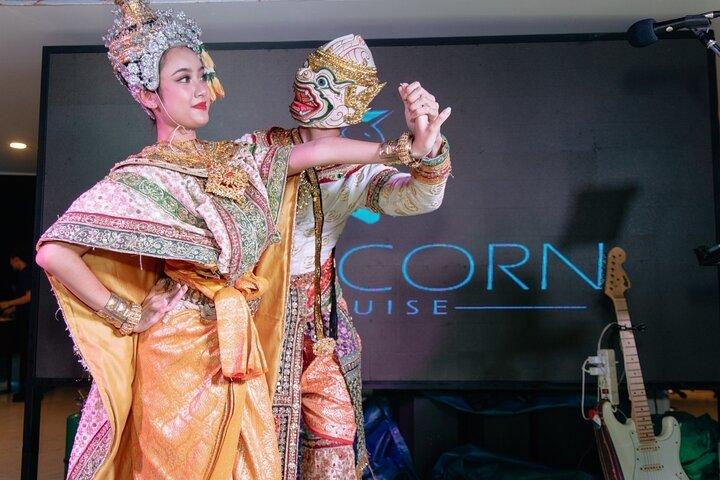 Scenic Bangkok Unicorn Dinner Cruise on Chao Phraya River