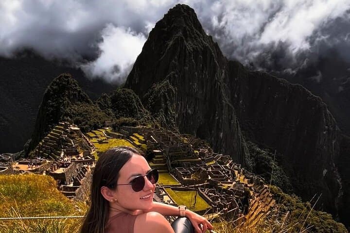 Full Day Private Guided Tour in Machu Picchu