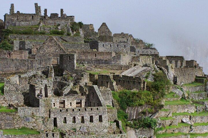Full Day Machu Picchu from Cusco with Vistadome train