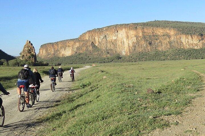 Day Trip to Hell's Gate & Optional Boat Ride at Lake Naivasha