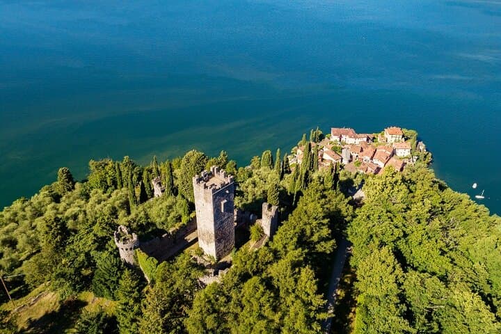 Villa Balbianello and Flavors of Lake Como Walking and Boating Full-Day Tour