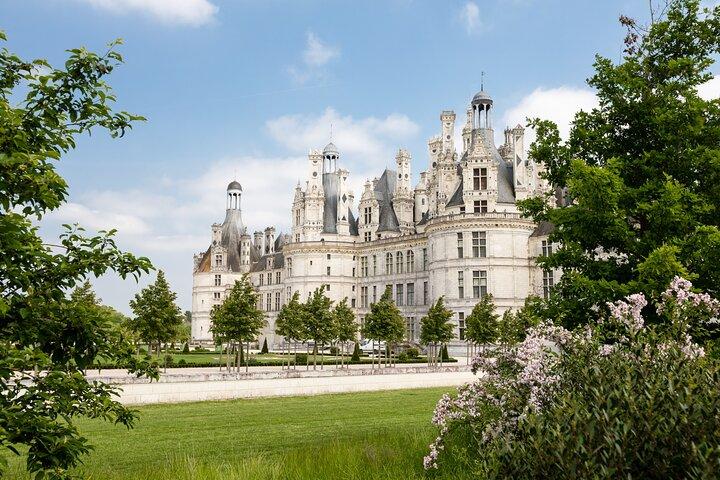 Loire Wine Day from Paris with Chambord Castle & 6 Tastings