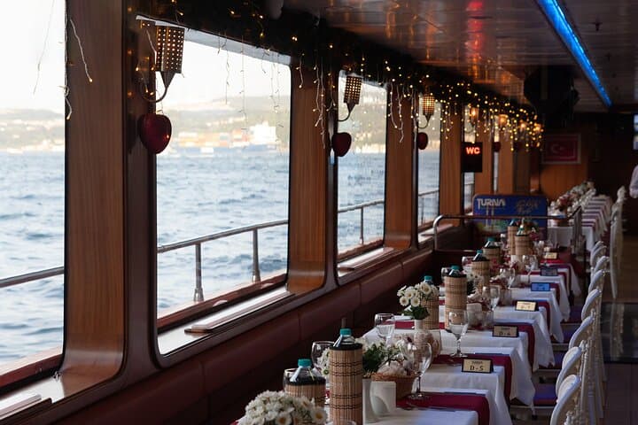 Bosphorus Dinner Cruise (Private Table)
