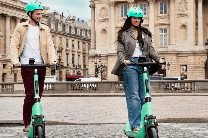 Private Scooter Tour in Gothenburg with Pickup