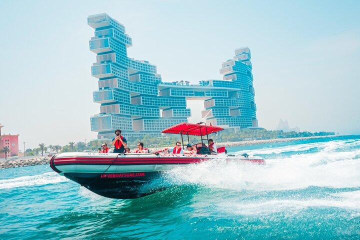 Dubai Speedboat Tour: JBR Skyline, Atlantis, Burj AlArab Optional