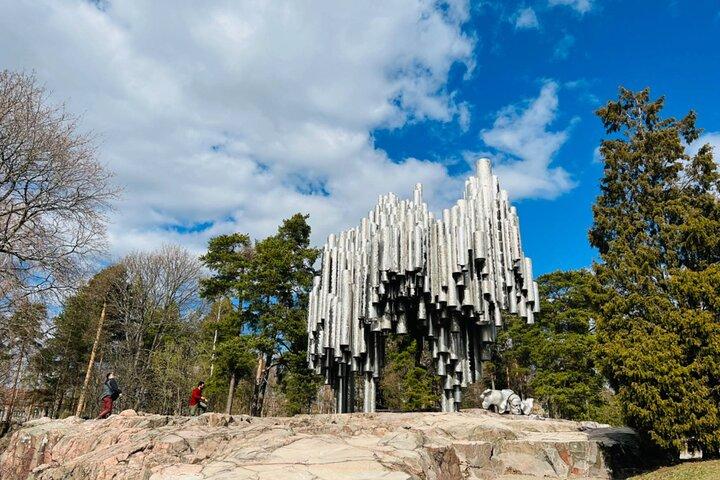 Private Helsinki Highlights Tour by Vehicle (4 Hours)