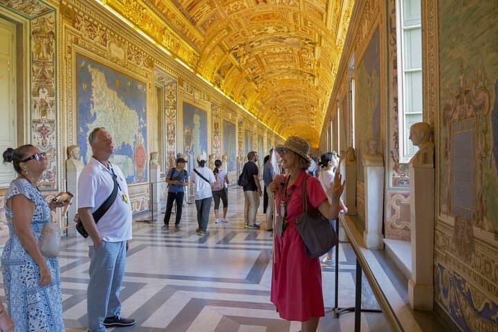 Easy Access Vatican Museum Group Tour