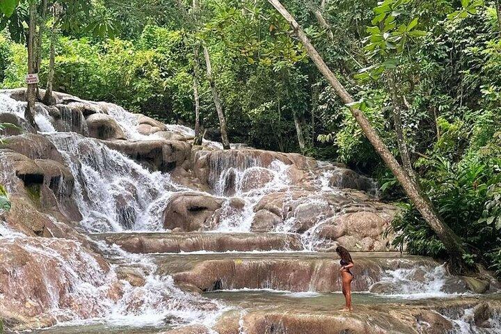 Private Dunn's River Falls and Blue Hole Tour Ocho Rios Jamaica