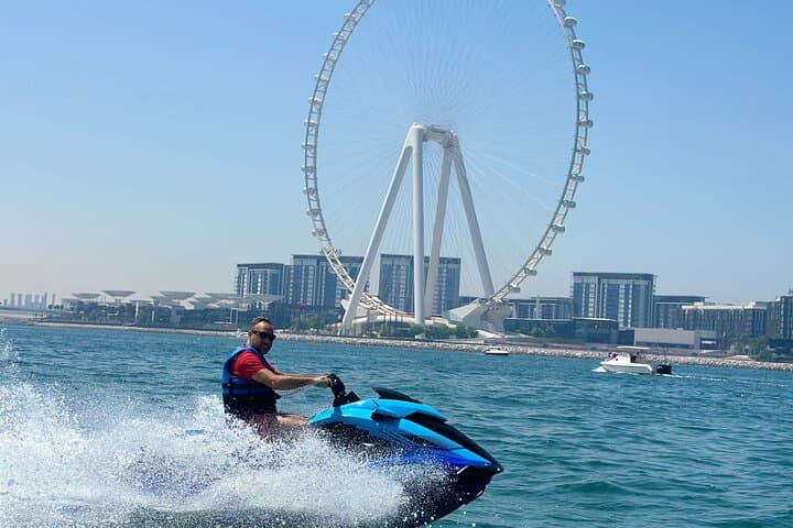 Jet Ski Tour of Burj Al Arab in a Small-group
