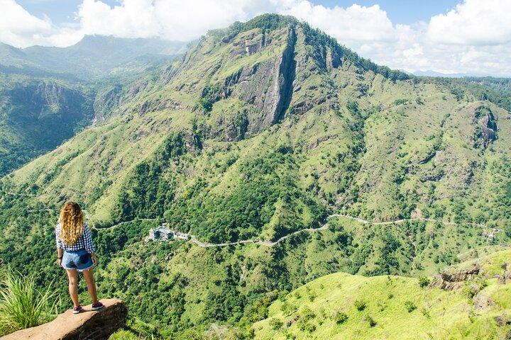 Ella Day Tour with Train Ride from Colombo or Negombo