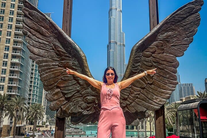 Burj Khalifa Instagram Tour With Travel Videographer