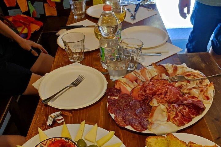 Mercato di Centrale - Food and Wine Tasting Highlights Tour
