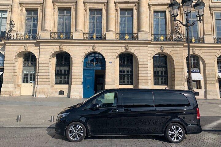 Paris Airport to city Private Transfer with car or van