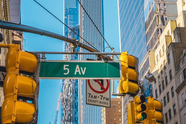 Easy Access Empire State Building and Harry Potter Tour in NYC