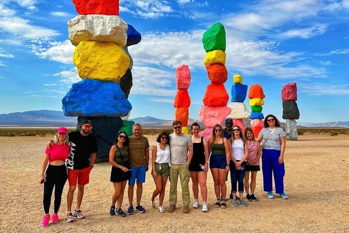 Small Group Grand Canyon, Hoover Dam, 7 Magic Mountains VIP Tour