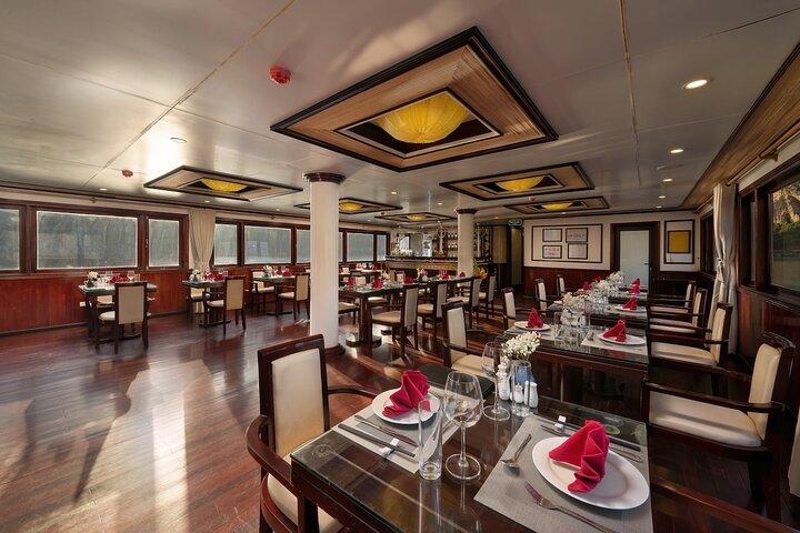 2-Day Explore Peaceful Bai Tu Long Bay with Scenic Swan Cruise