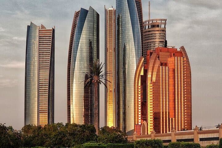 Abu Dhabi City Tour With Ferrari World Theme Park