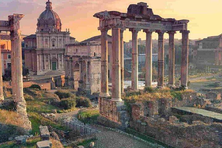 Fiumicino Airport Arrivals Private Transfer Free with private half day tour of Rome