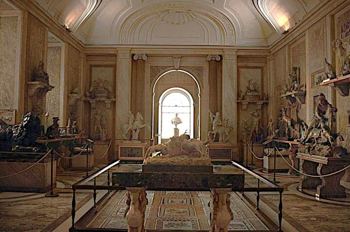 Evening Vatican Private Tour: Crowd-Free Museums & Sistine Chapel