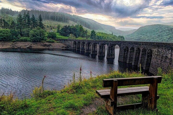 Wales: Cambrian Road Trip Guidebook-Cardiff & Brecon to Snowdonia
