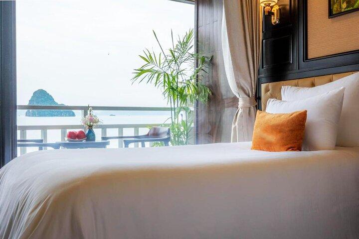 Gratiot Boutique Cruise Elegant 2 Day Halong Bay Escape