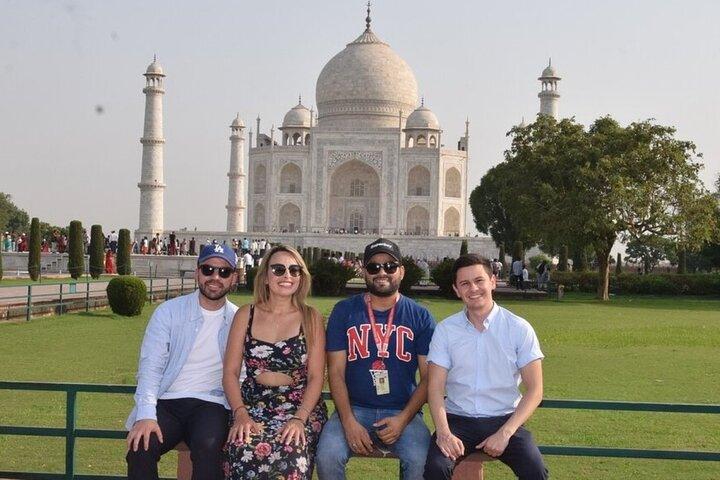 Taj Mahal & Agra Fort Skip-the-Line Guided Tour with Options