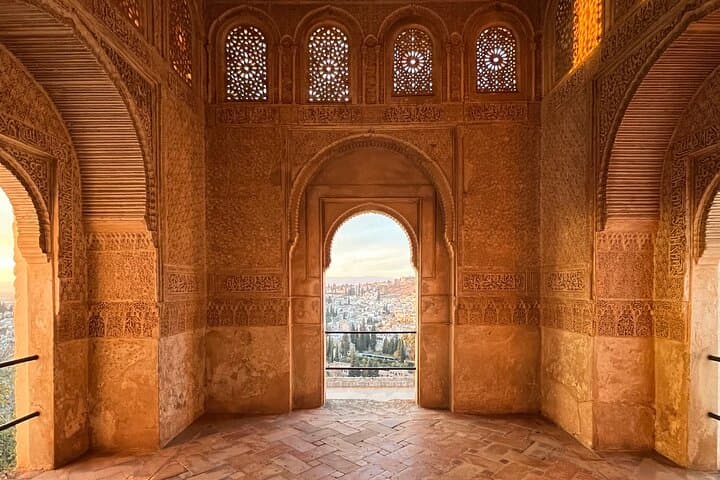 Private Tour in the Alhambra : buy your tickets and book your tour